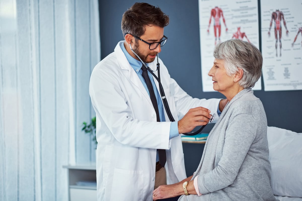 Commercial lease solicitors for medical clinics advising a doctor on surgery lease terms